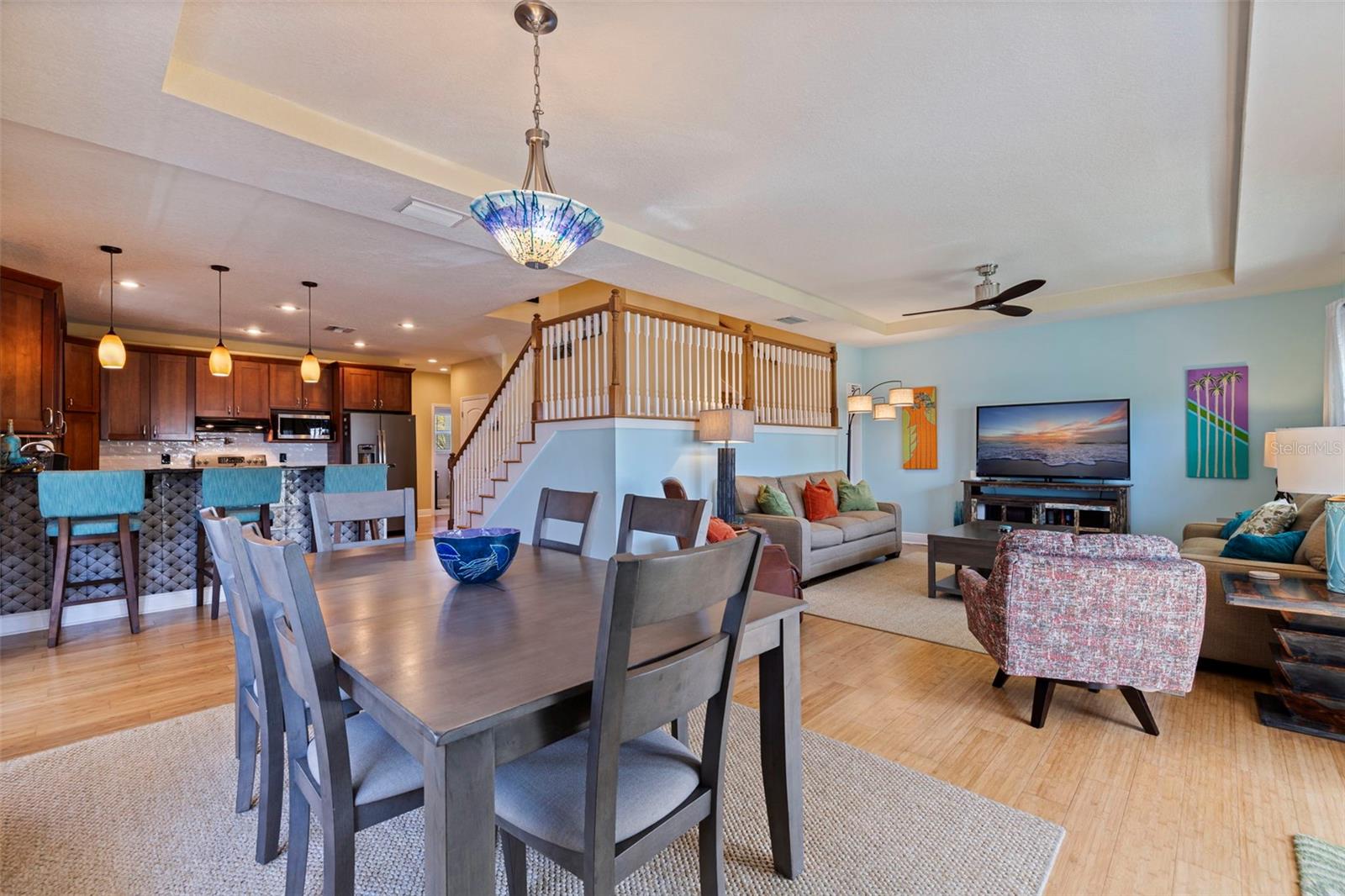 Image 8 of 51 For 5429 Essex Avenue S