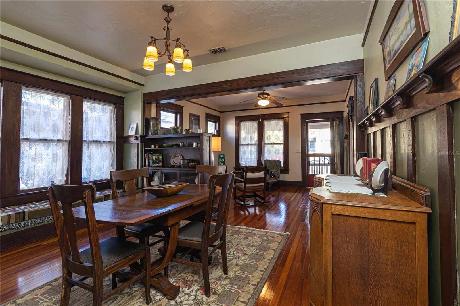 Image 11 of 38 For 6002 Suwanee Avenue