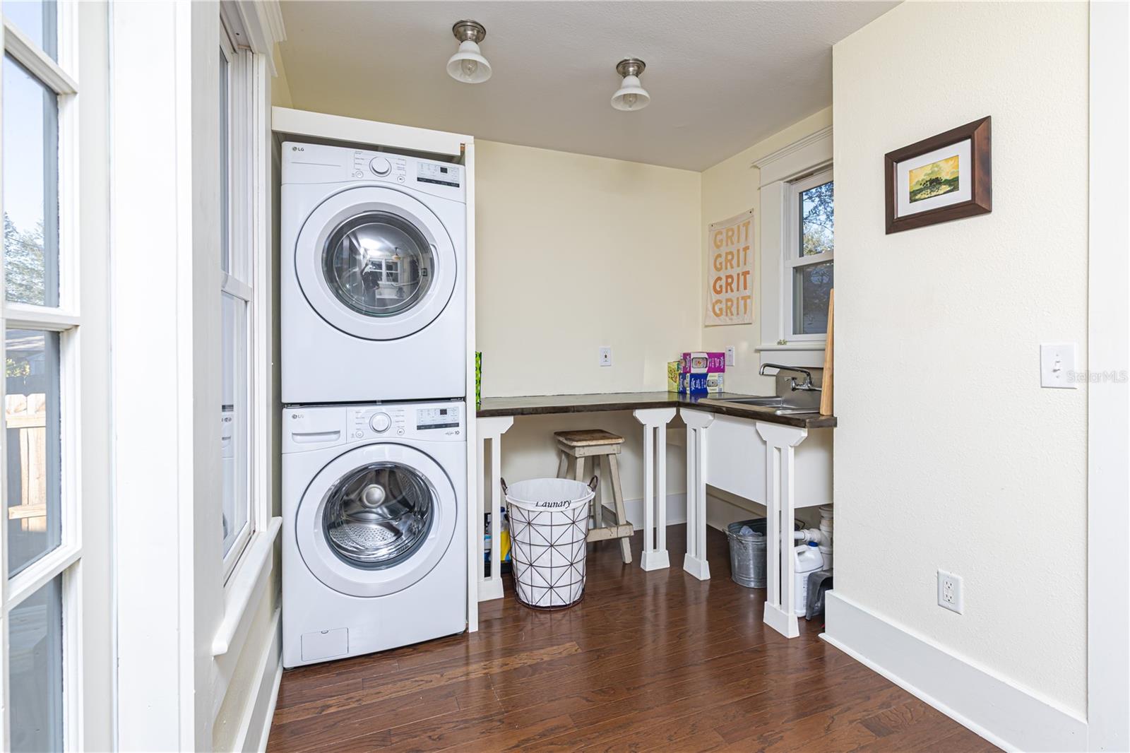 Image 32 of 38 For 6002 Suwanee Avenue