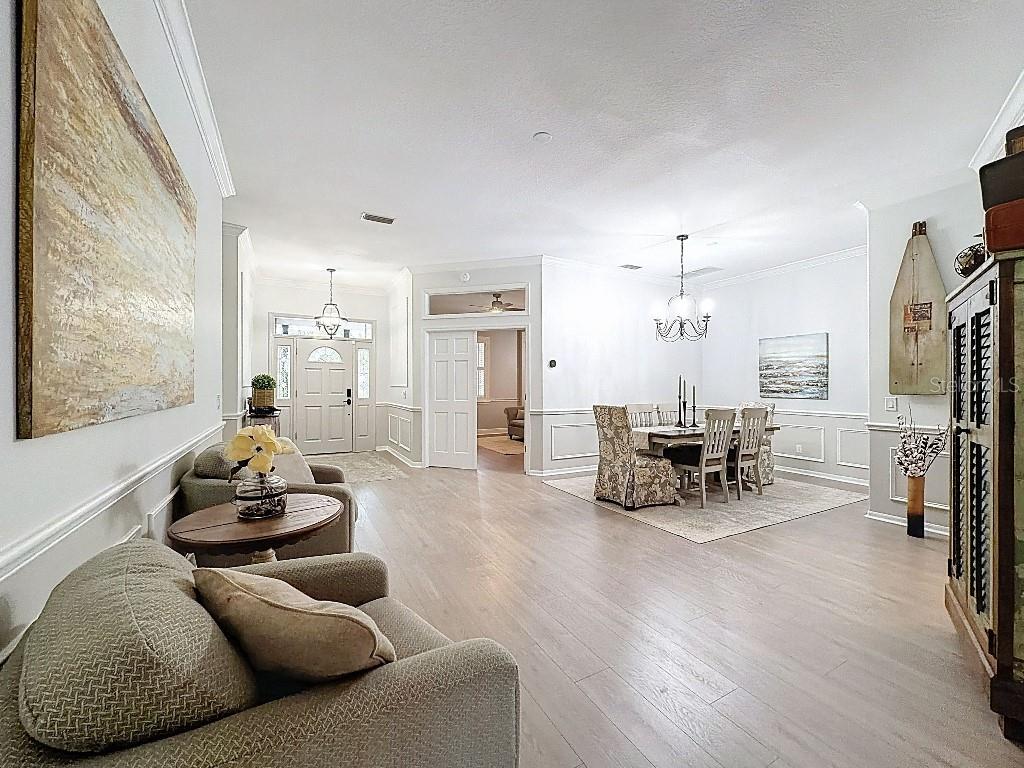 Image 12 of 67 For 8805 Crosswood Court