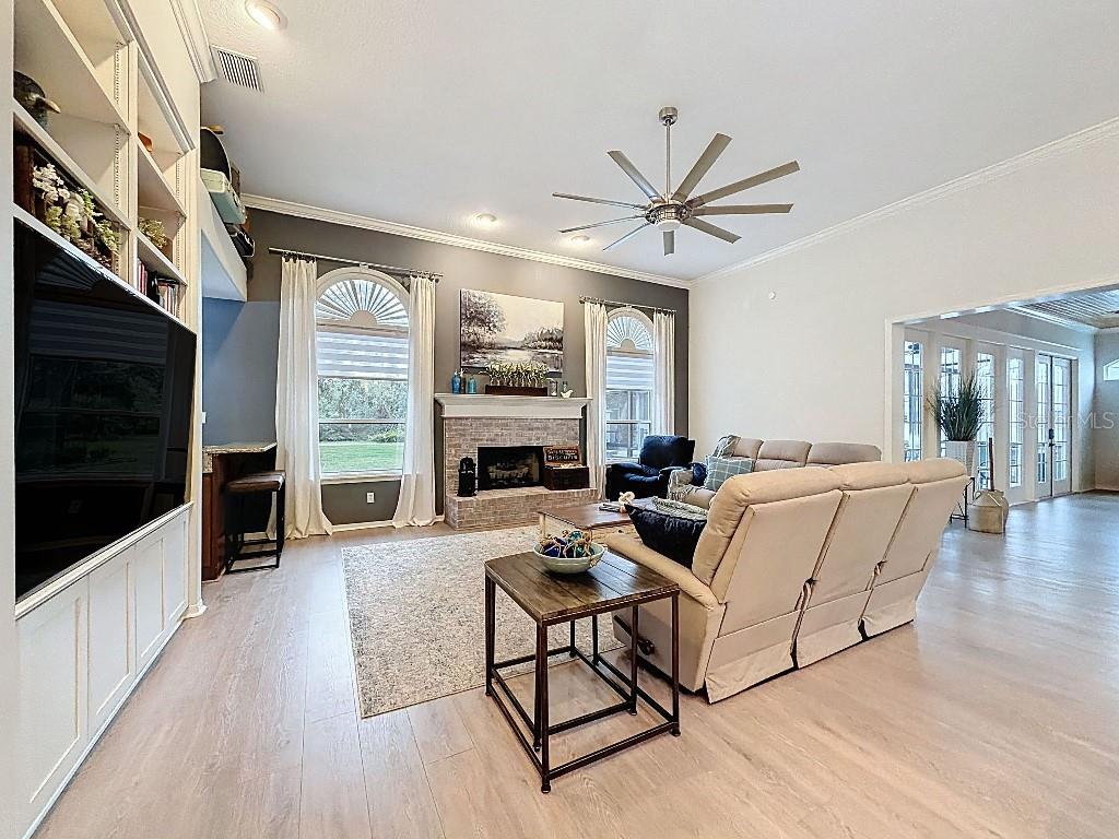 Image 23 of 67 For 8805 Crosswood Court