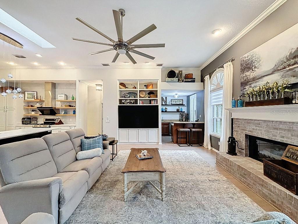 Image 26 of 67 For 8805 Crosswood Court