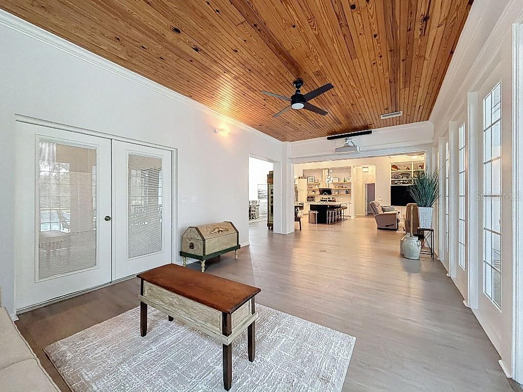 Image 32 of 67 For 8805 Crosswood Court