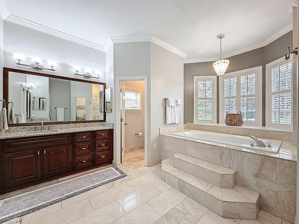 Image 36 of 67 For 8805 Crosswood Court