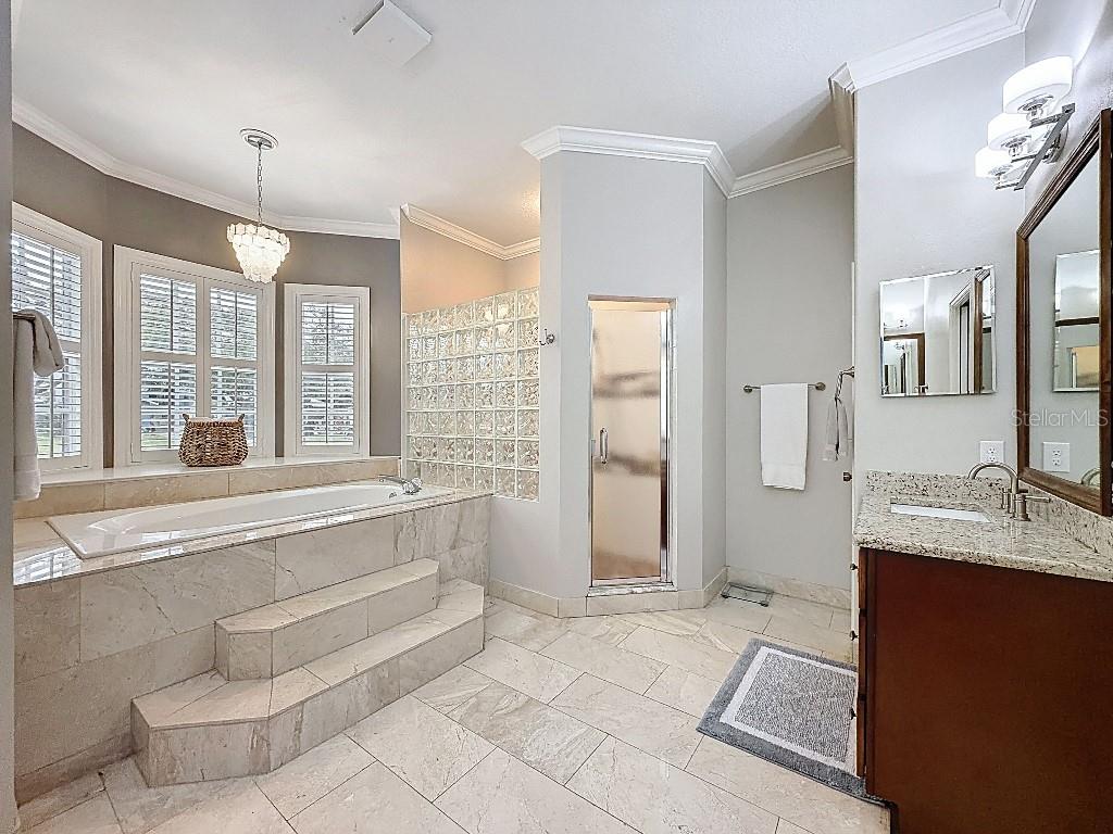 Image 38 of 67 For 8805 Crosswood Court