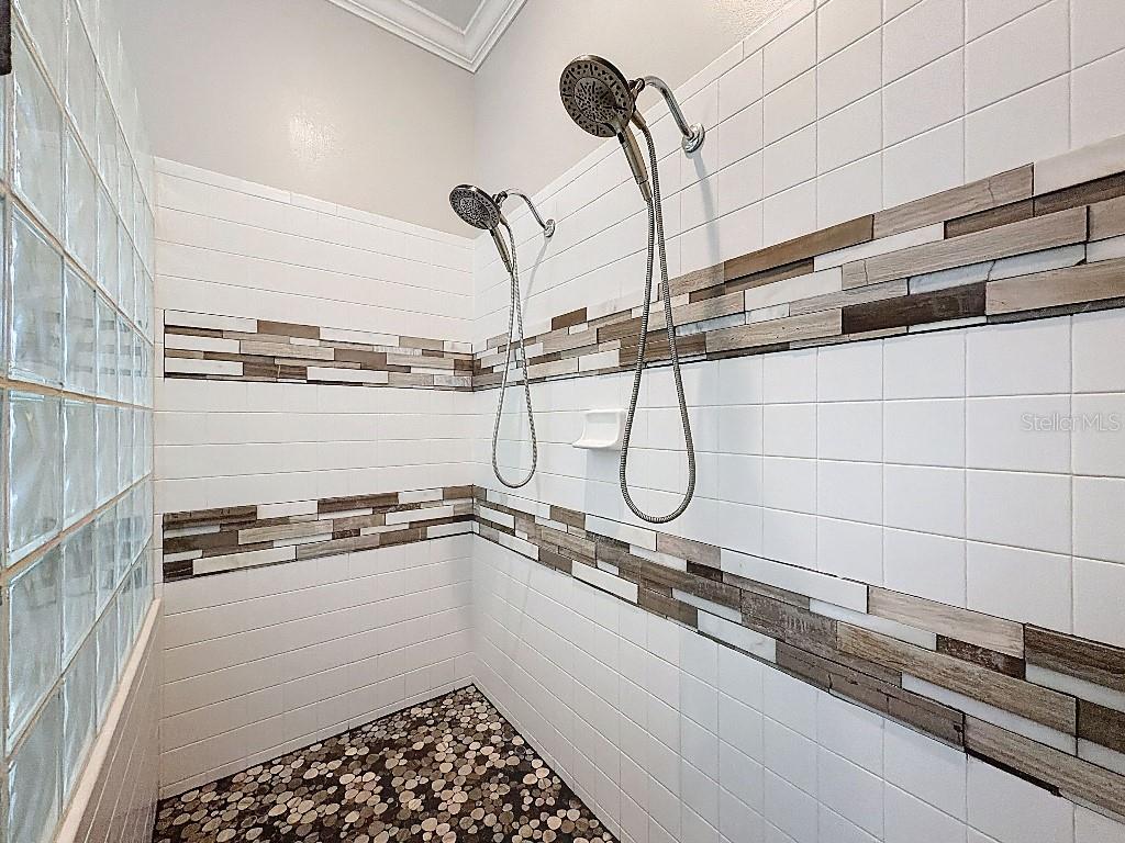 Image 39 of 67 For 8805 Crosswood Court