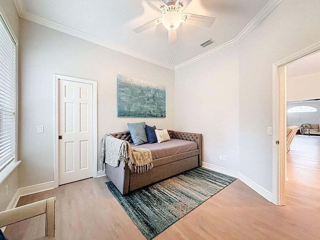 Image 45 of 67 For 8805 Crosswood Court