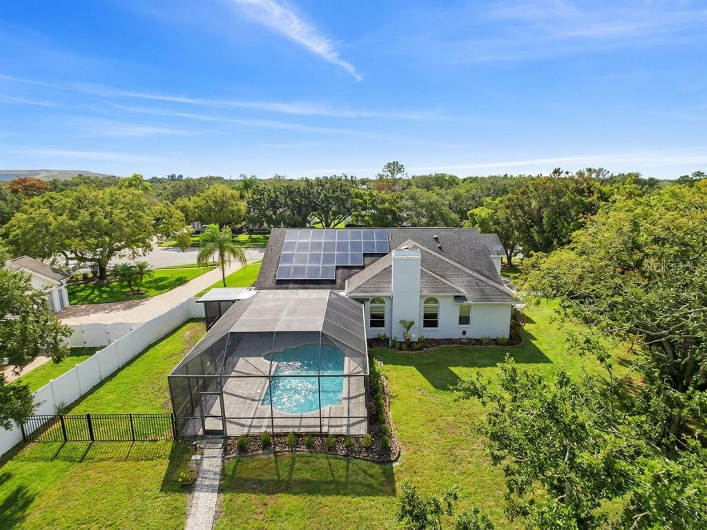 Image 6 of 67 For 8805 Crosswood Court