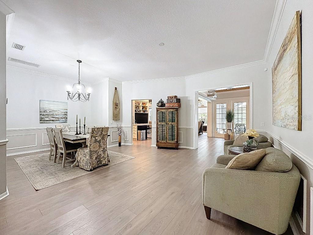 Image 9 of 67 For 8805 Crosswood Court