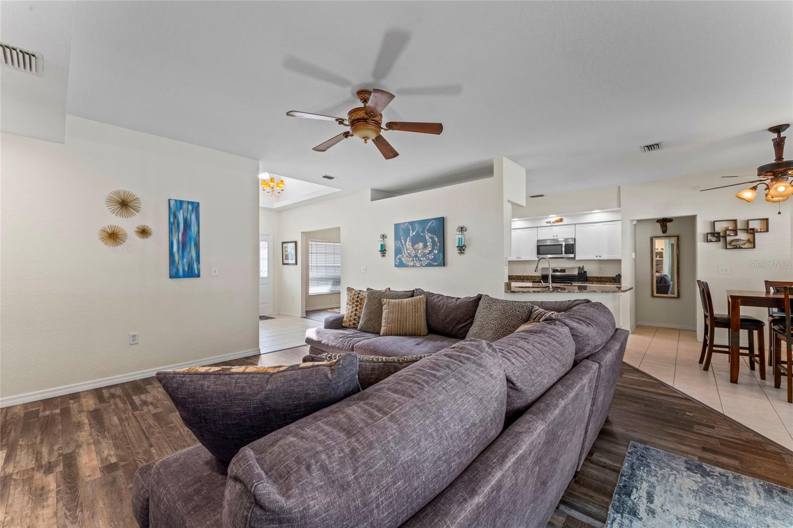 Image 14 of 43 For 9115 Spring Hill Drive