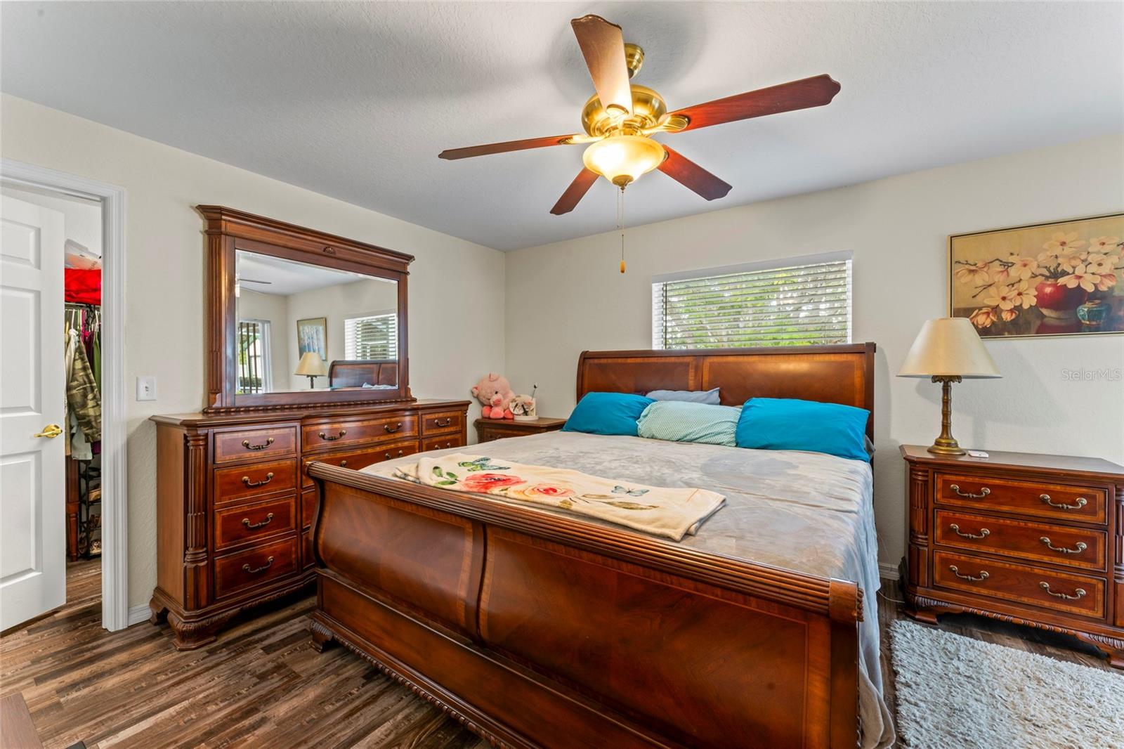 Image 23 of 43 For 9115 Spring Hill Drive