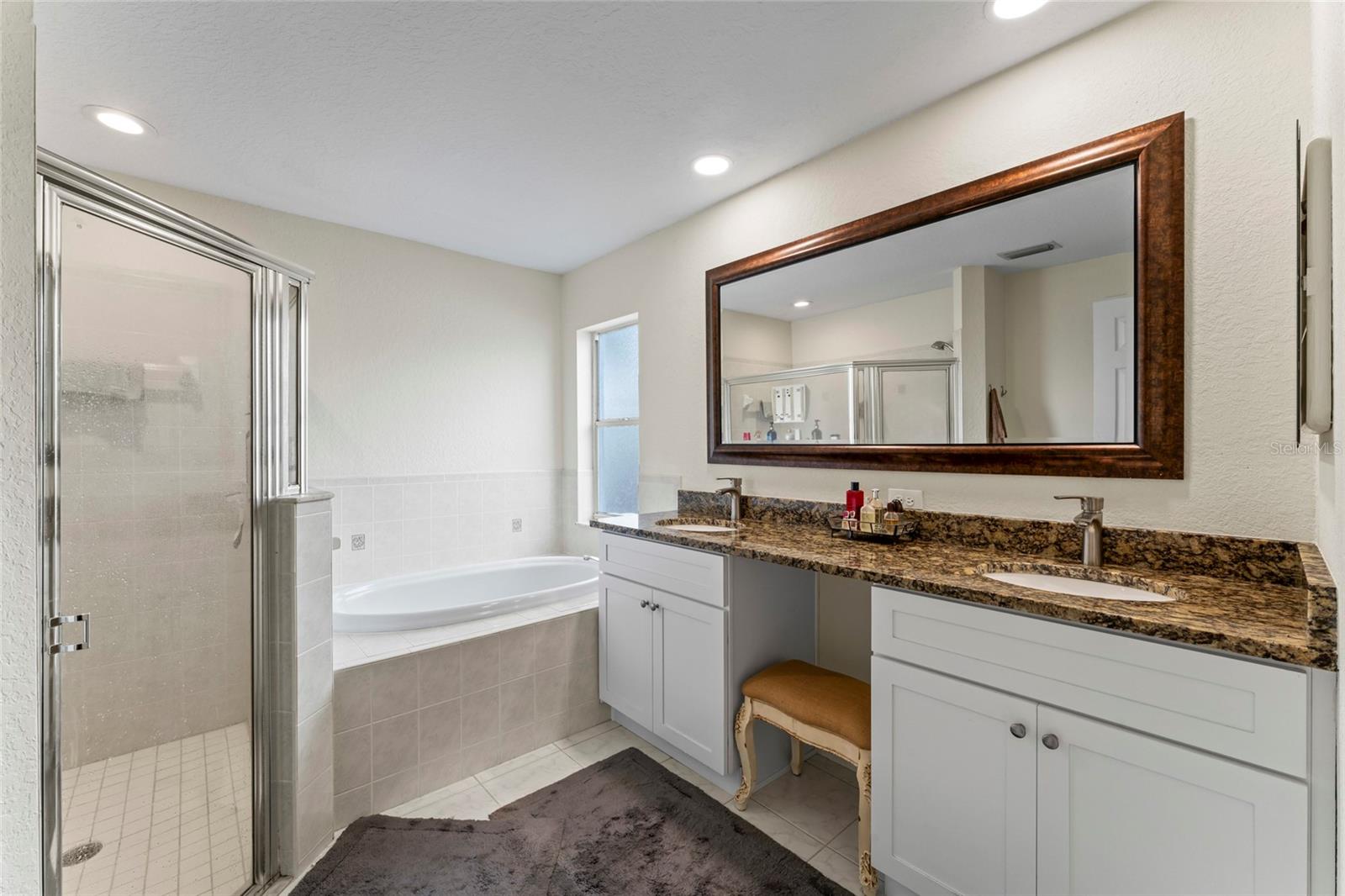 Image 25 of 43 For 9115 Spring Hill Drive