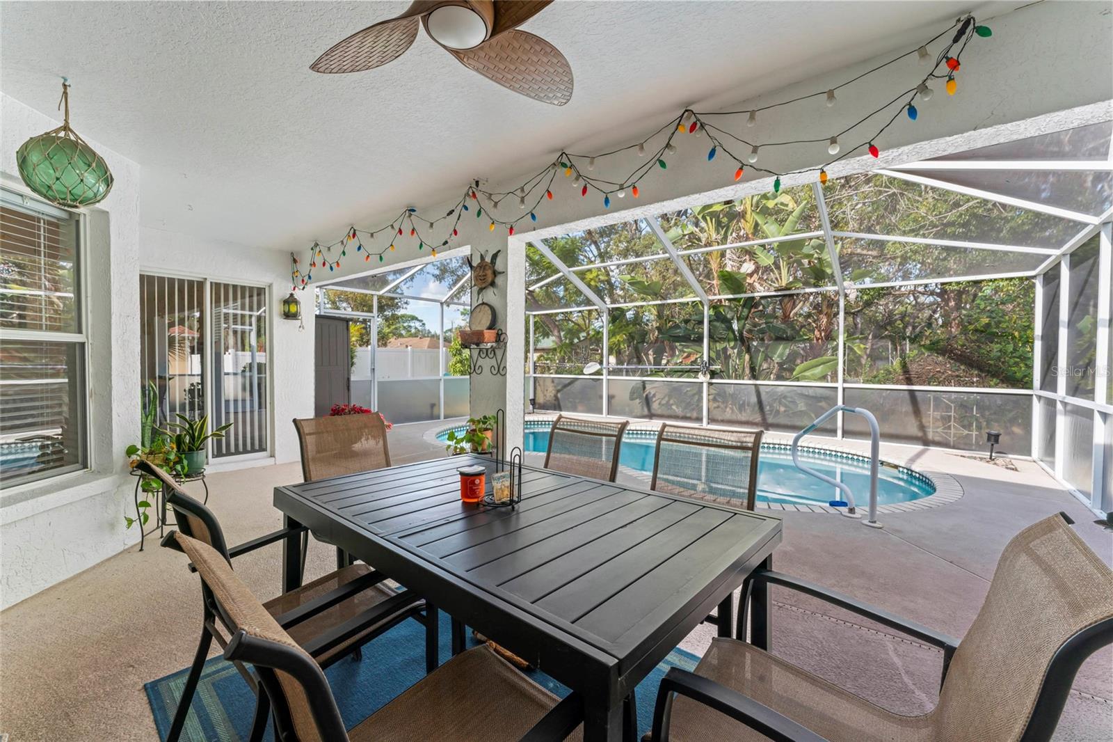 Image 26 of 43 For 9115 Spring Hill Drive