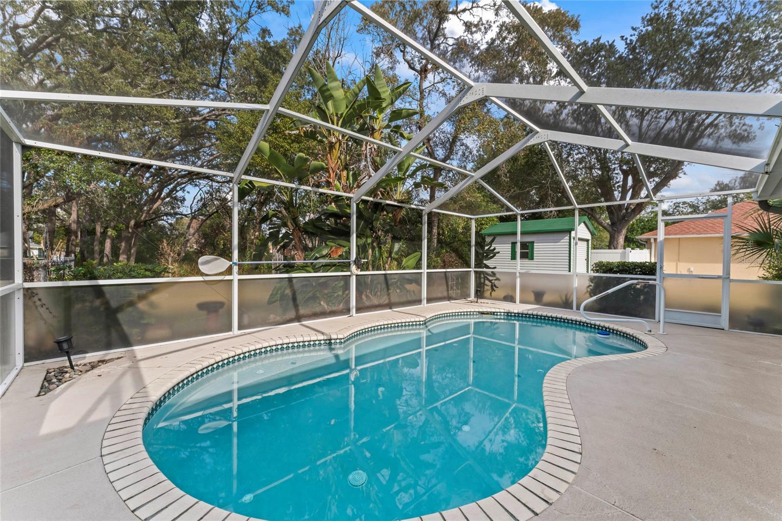 Image 28 of 43 For 9115 Spring Hill Drive