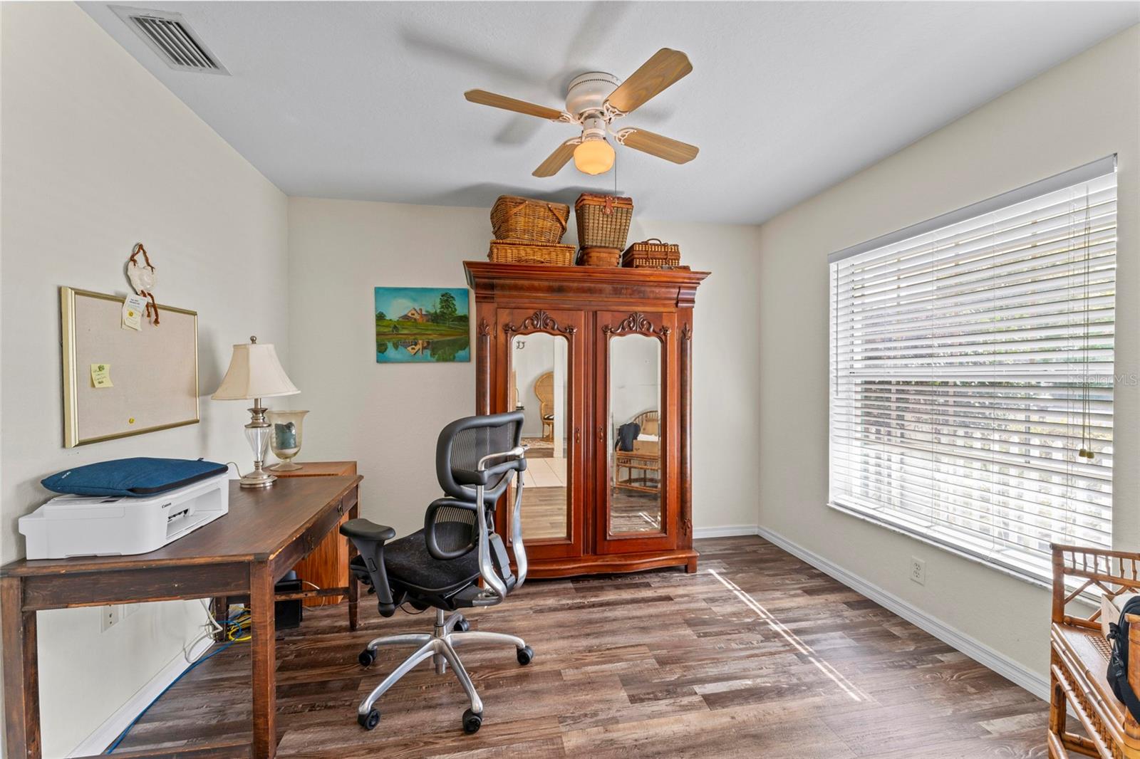 Image 7 of 43 For 9115 Spring Hill Drive