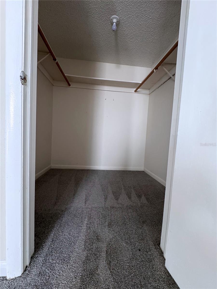 Image 7 of 10 For 4718 Joseph Court 220