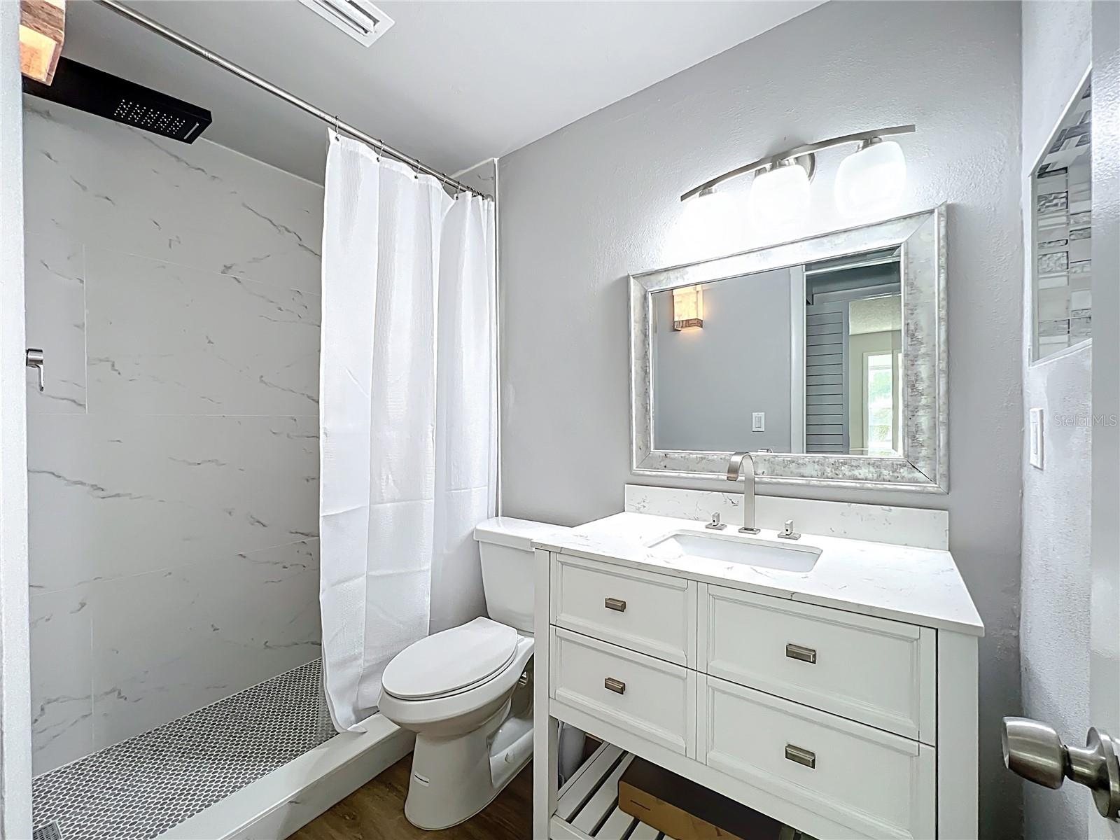 Image 15 of 37 For 2850 59th Street S 209