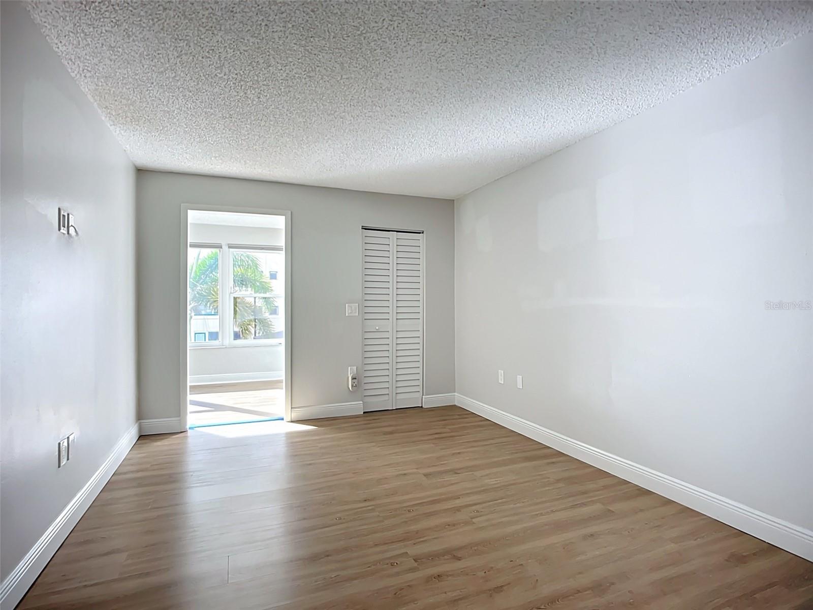 Image 17 of 37 For 2850 59th Street S 209