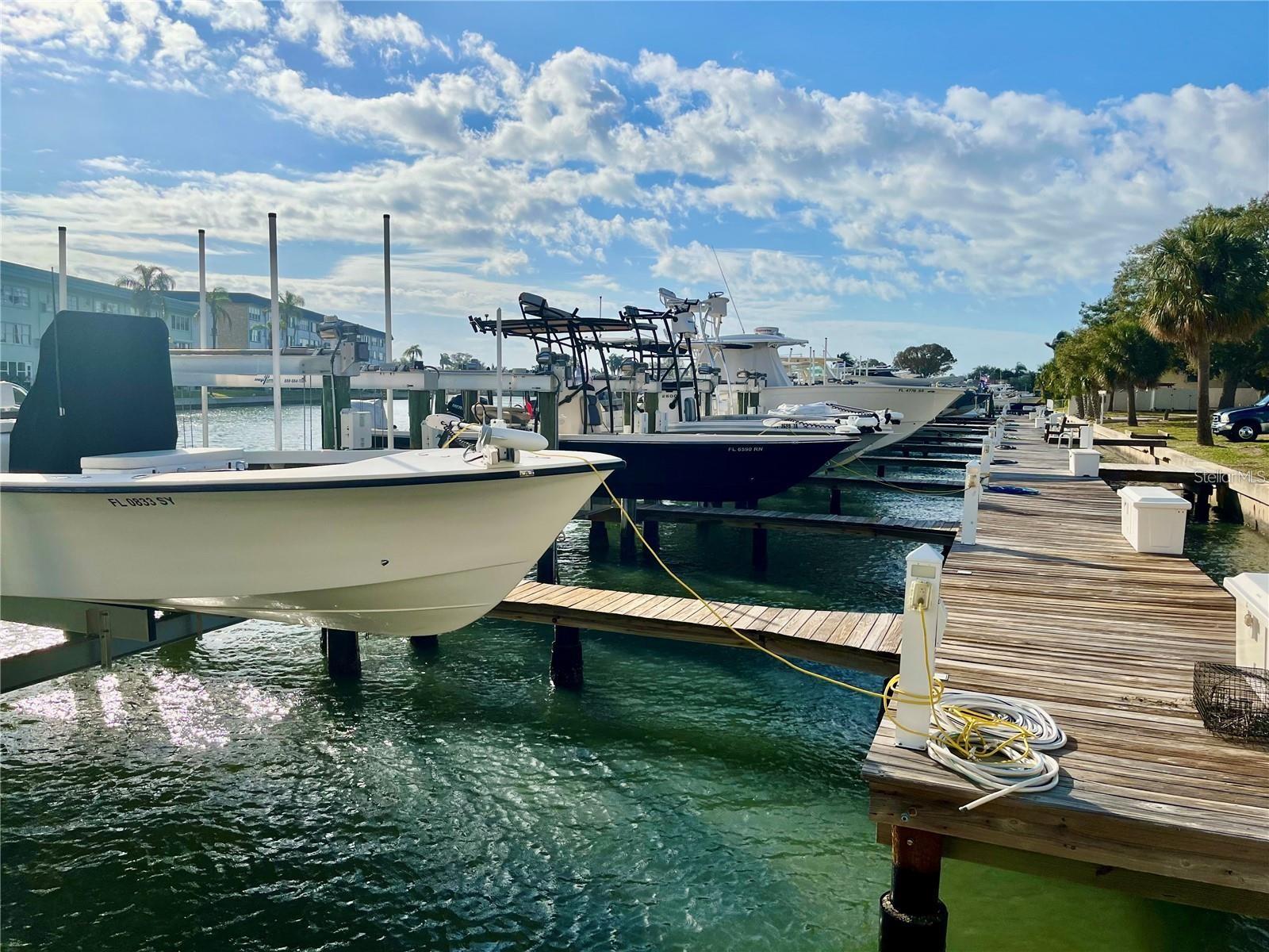 Image 22 of 37 For 2850 59th Street S 209