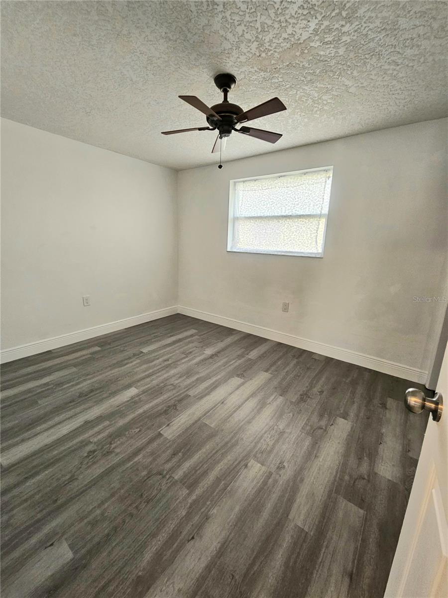 Image 11 of 29 For 4915 Elkner Street 4915