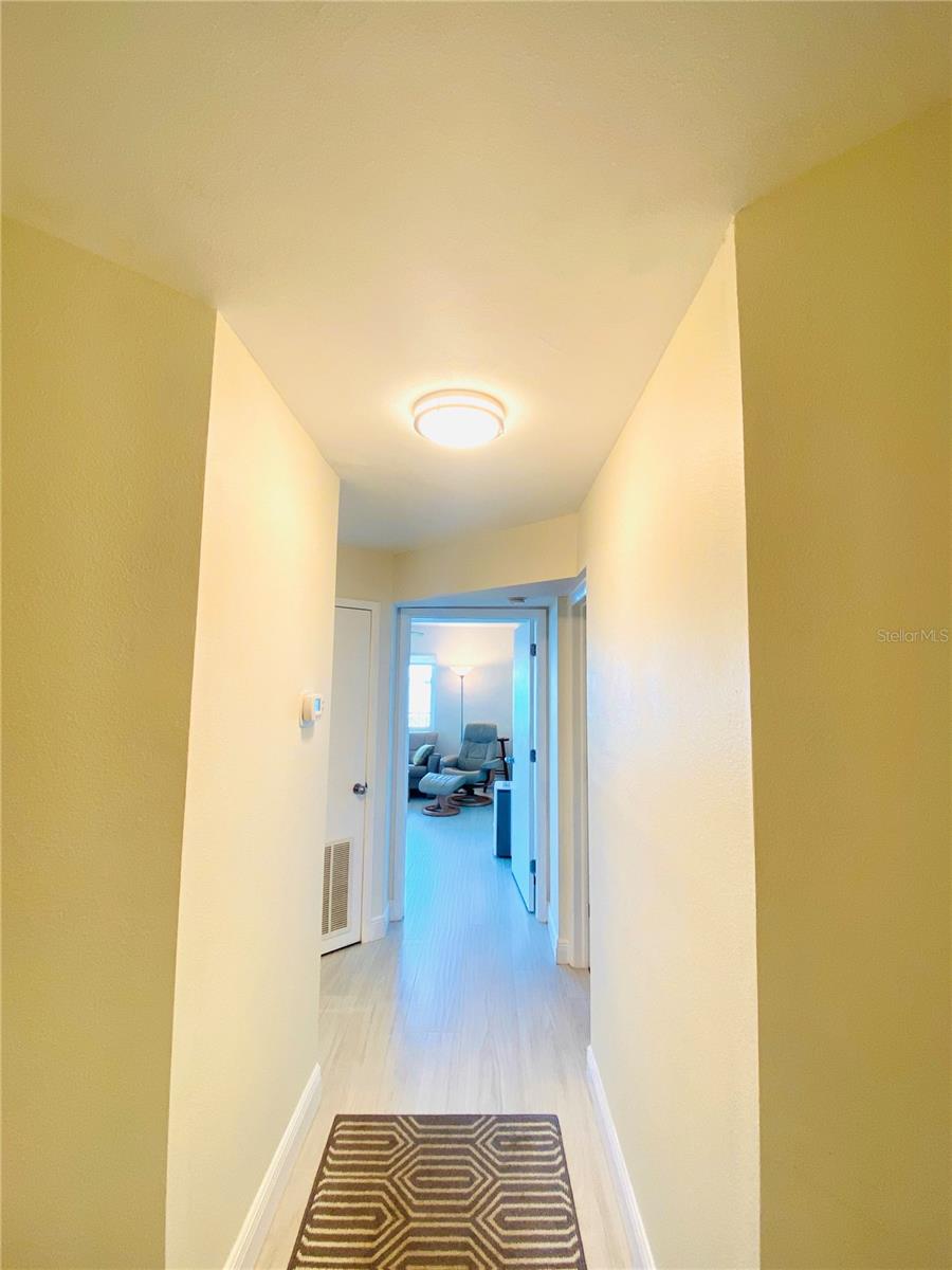 Image 4 of 27 For 1515 Pinellas Bayway S 1