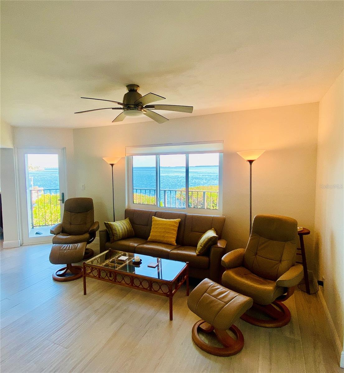 Image 8 of 27 For 1515 Pinellas Bayway S 1