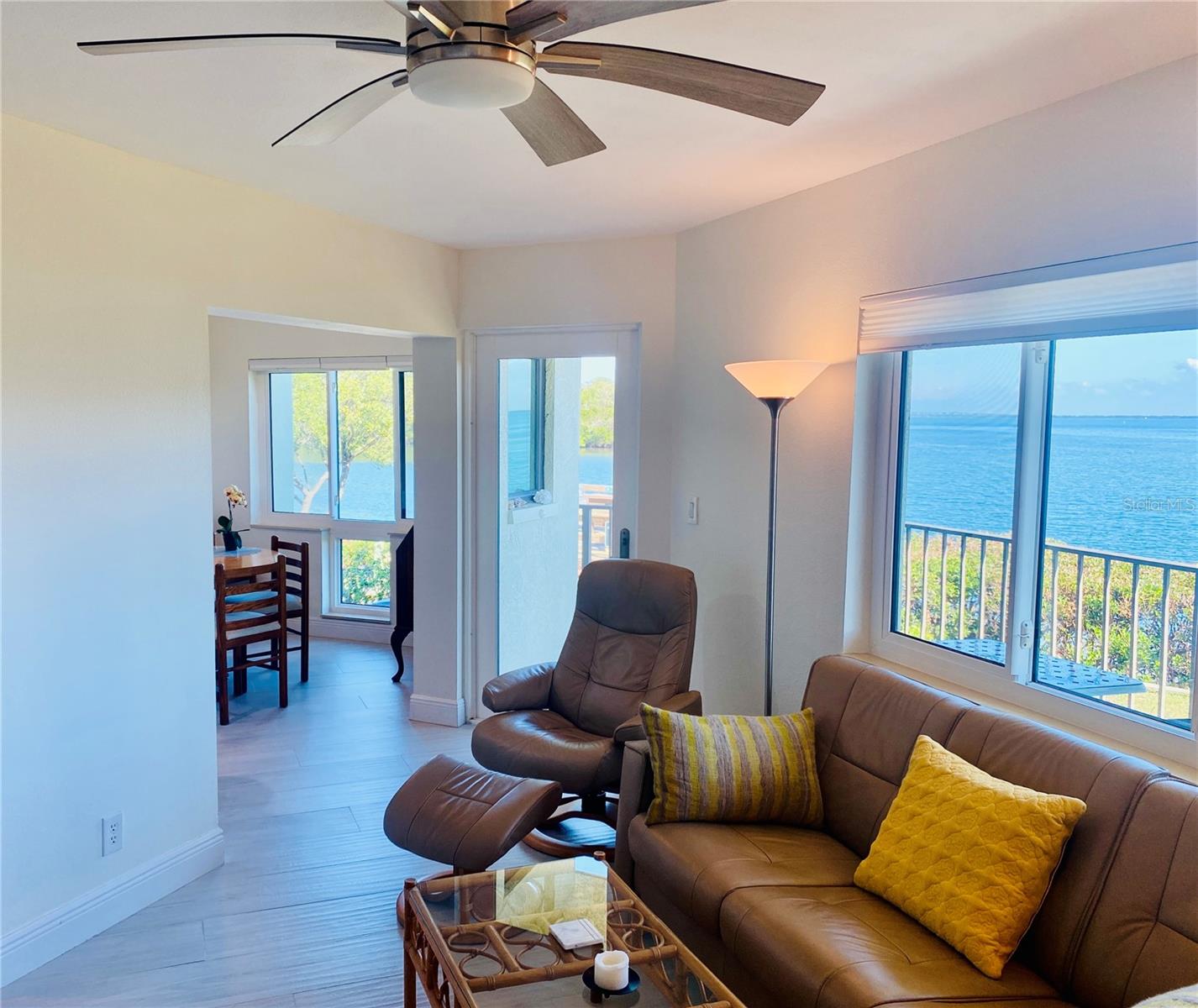 Image 9 of 27 For 1515 Pinellas Bayway S 1