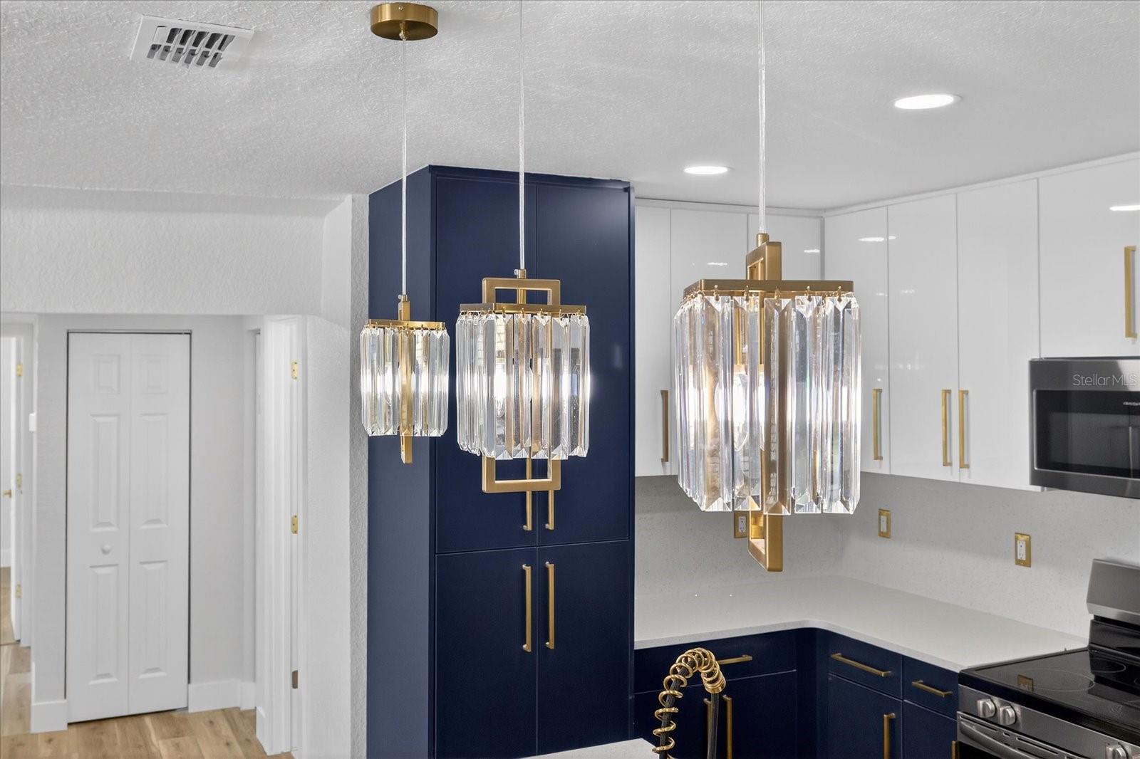 Image 11 of 49 For 1824 Owen Drive