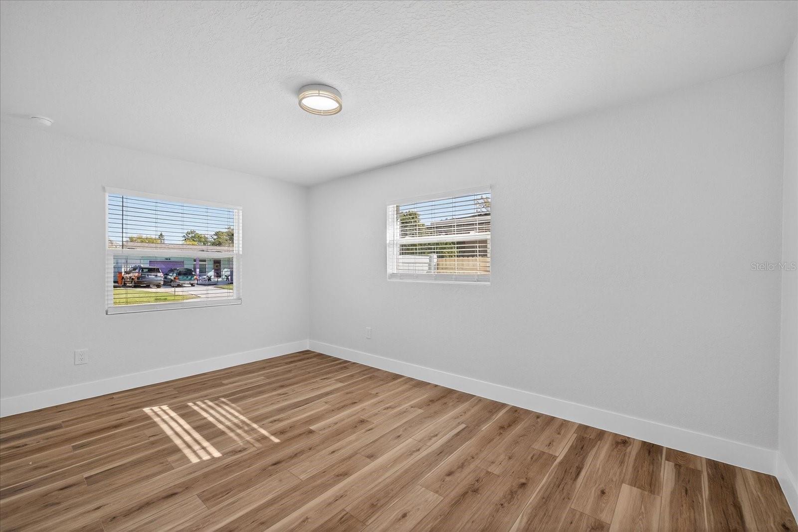 Image 28 of 49 For 1824 Owen Drive