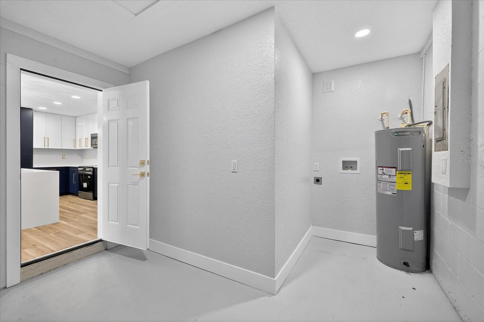 Image 38 of 49 For 1824 Owen Drive