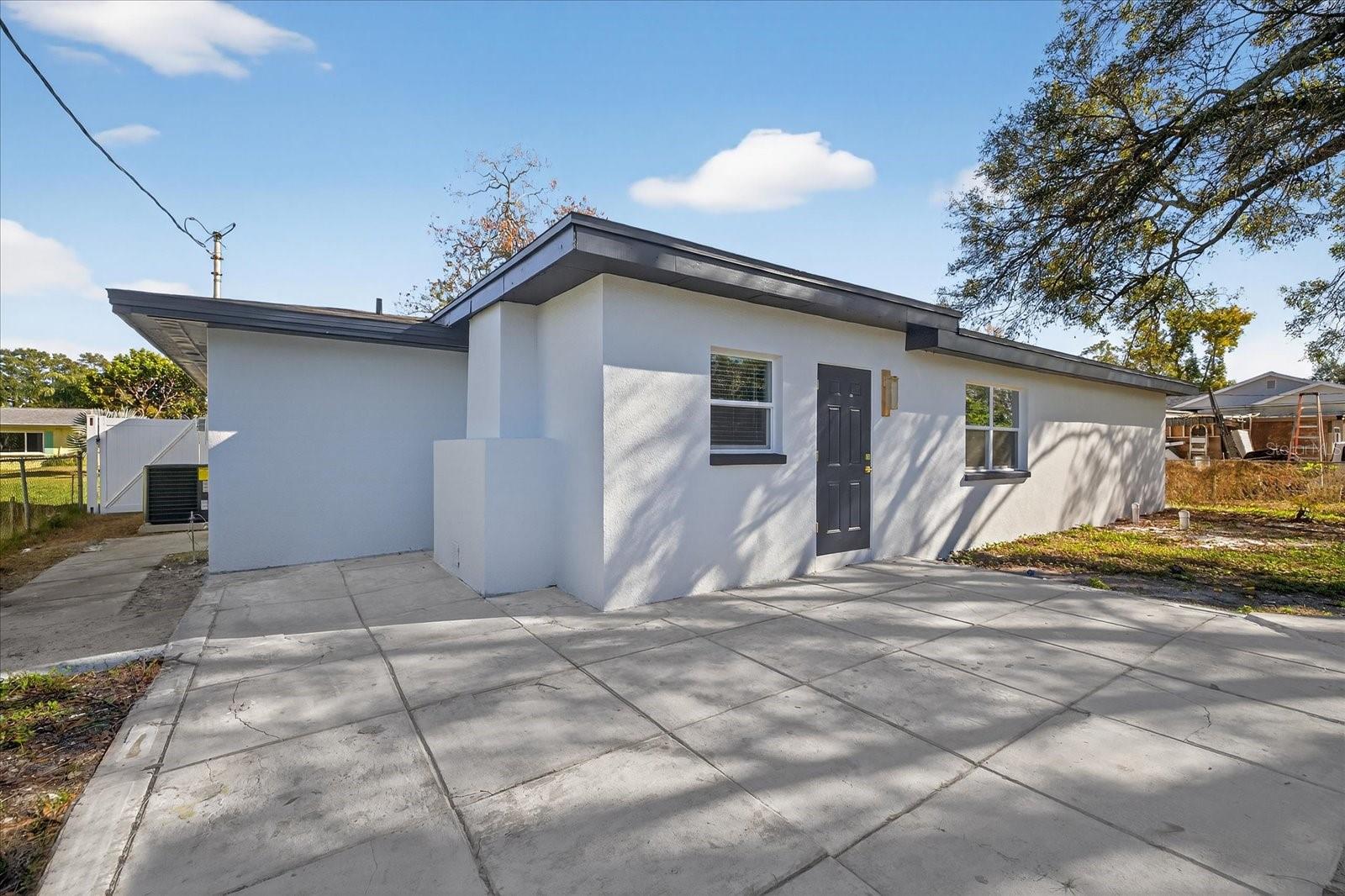 Image 39 of 49 For 1824 Owen Drive