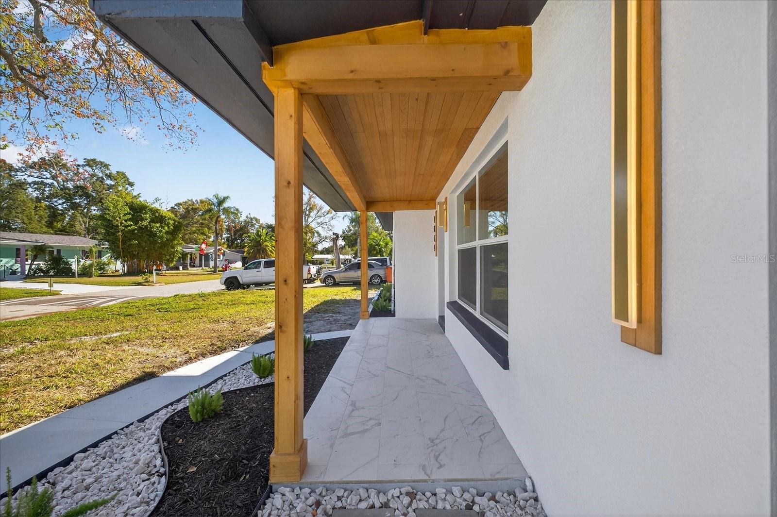 Image 6 of 49 For 1824 Owen Drive