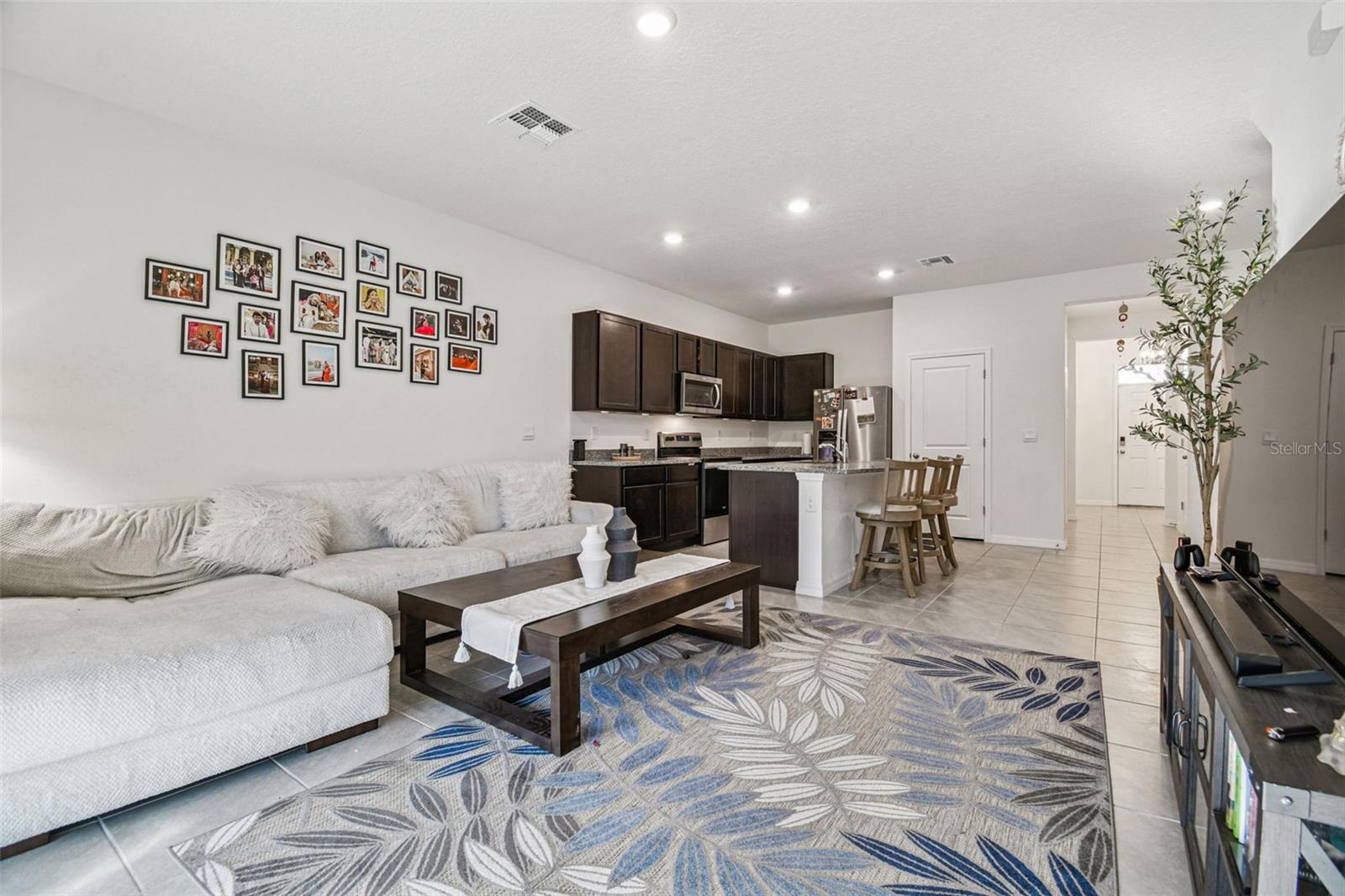 Image 17 of 55 For 11070 Crescent Deer Drive