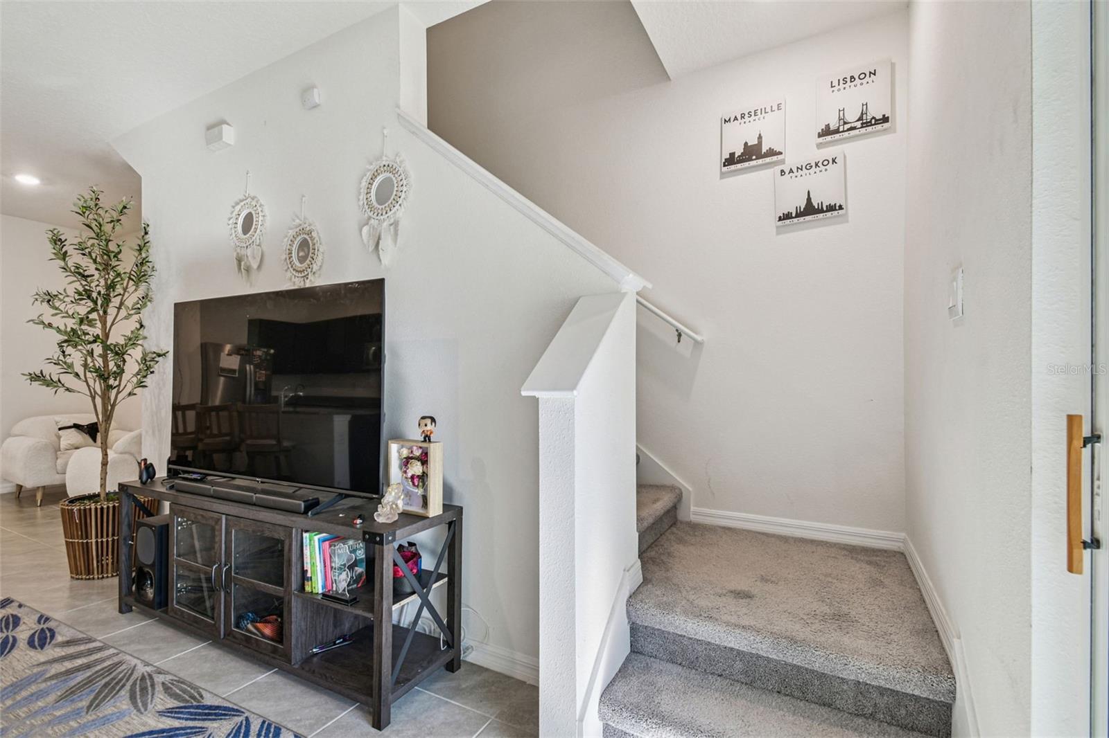 Image 19 of 55 For 11070 Crescent Deer Drive