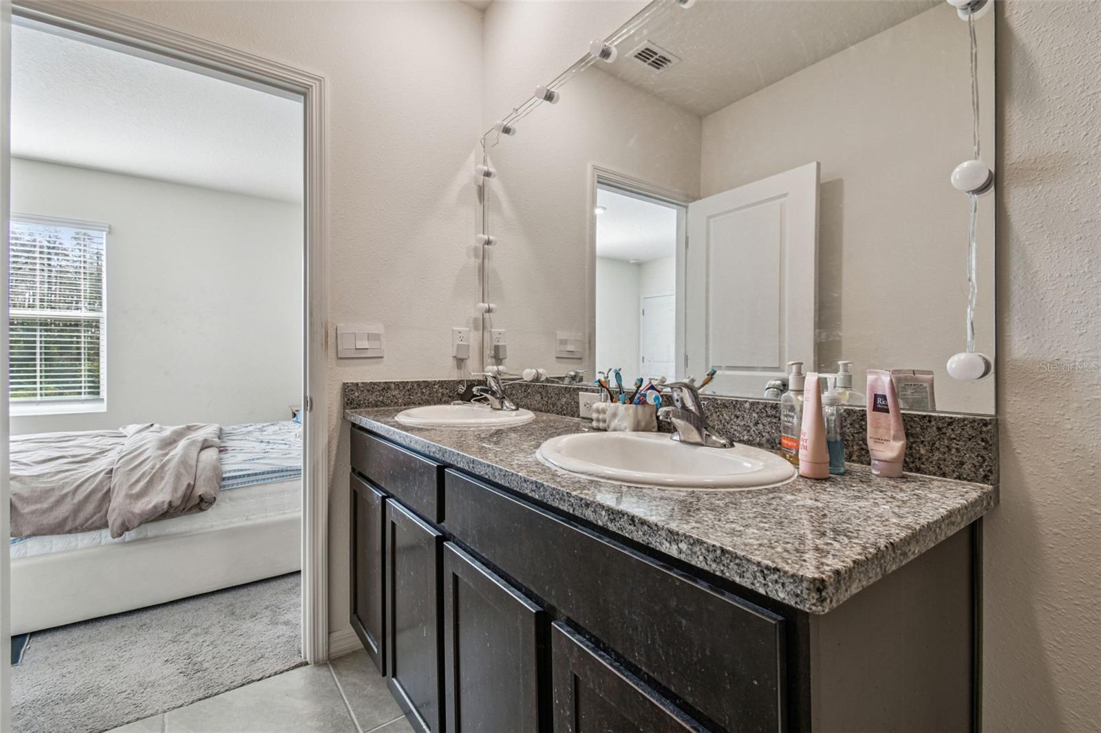 Image 23 of 55 For 11070 Crescent Deer Drive