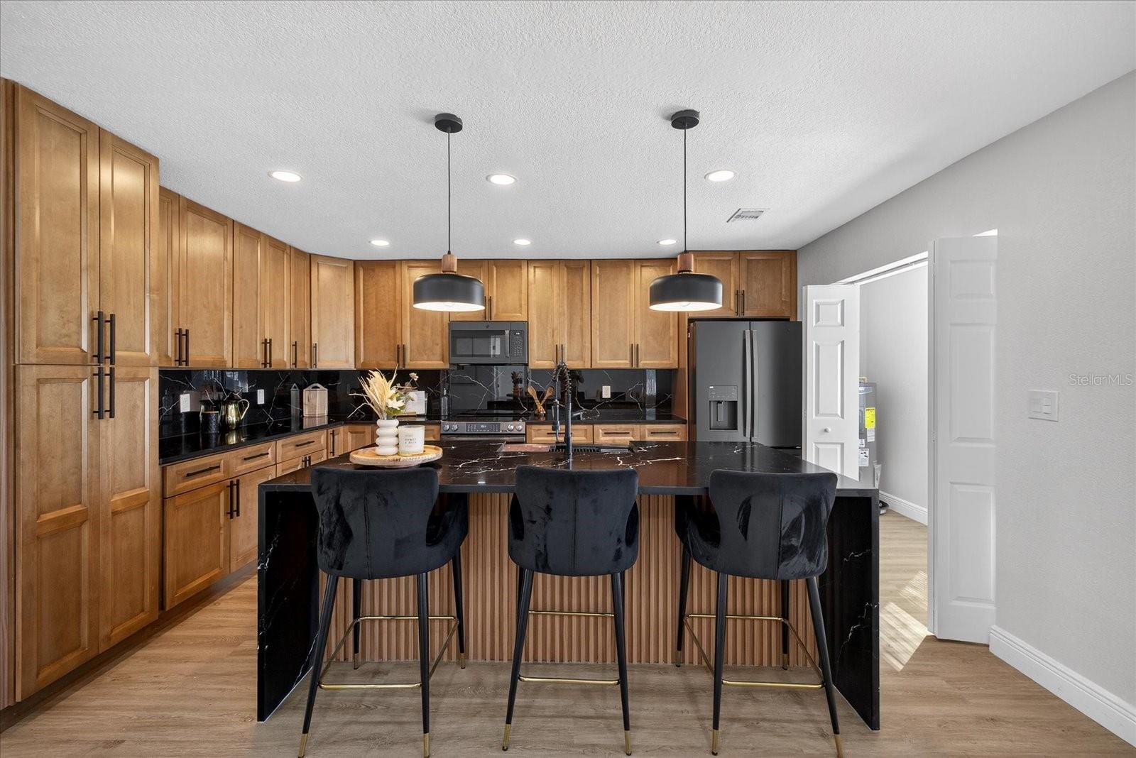 Image 12 of 69 For 10709 Dowry Avenue