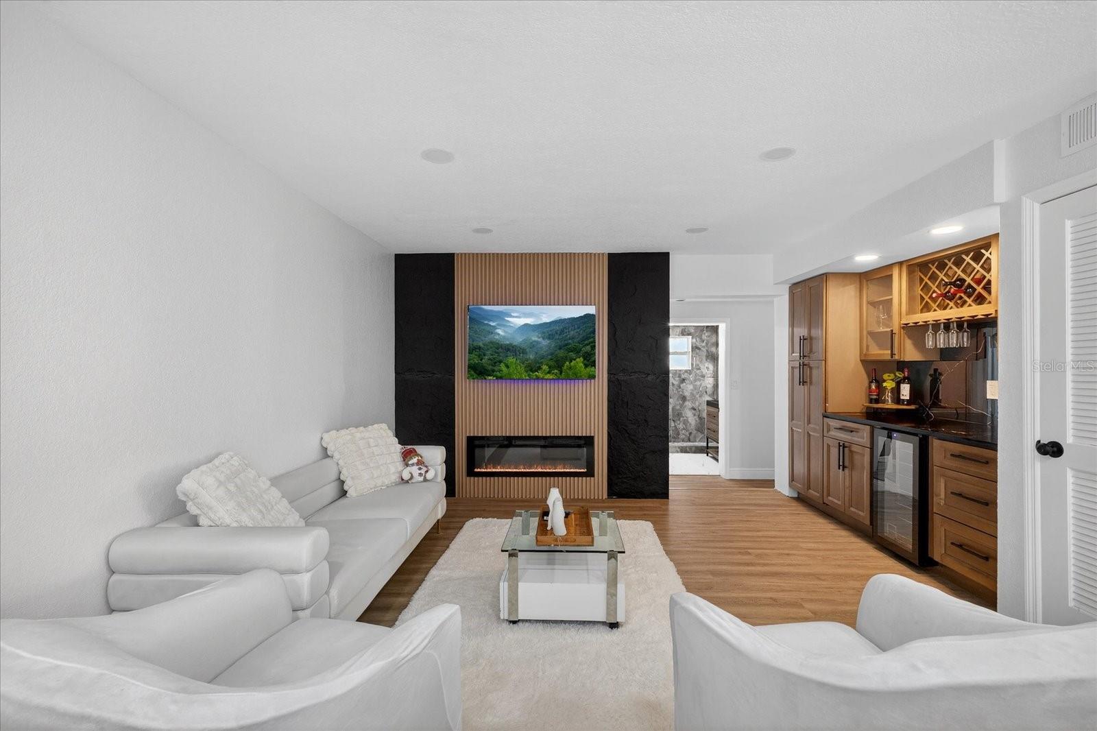 Image 20 of 69 For 10709 Dowry Avenue