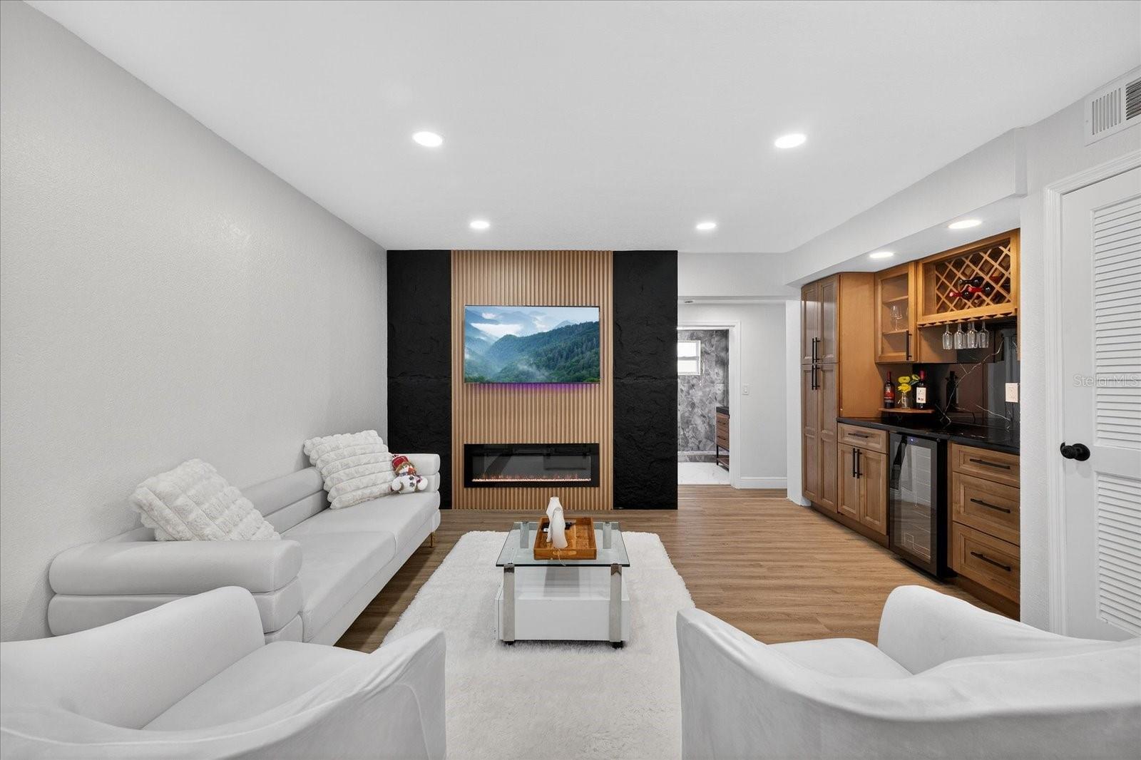 Image 22 of 69 For 10709 Dowry Avenue