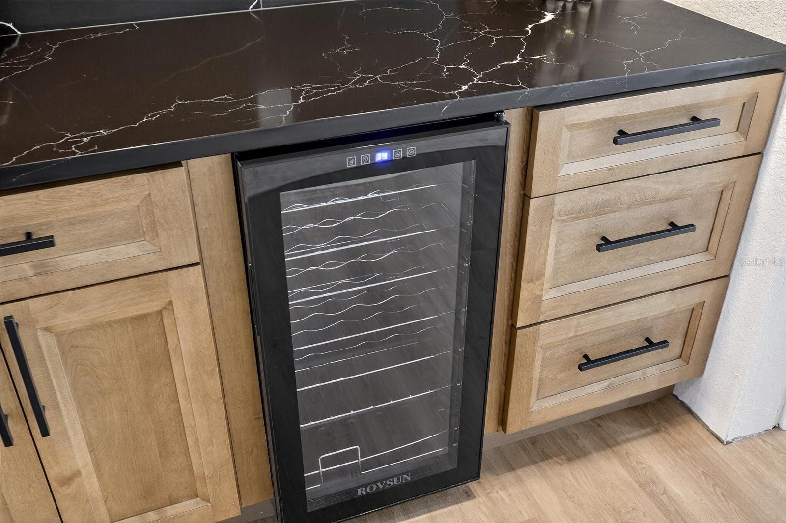 Image 27 of 69 For 10709 Dowry Avenue