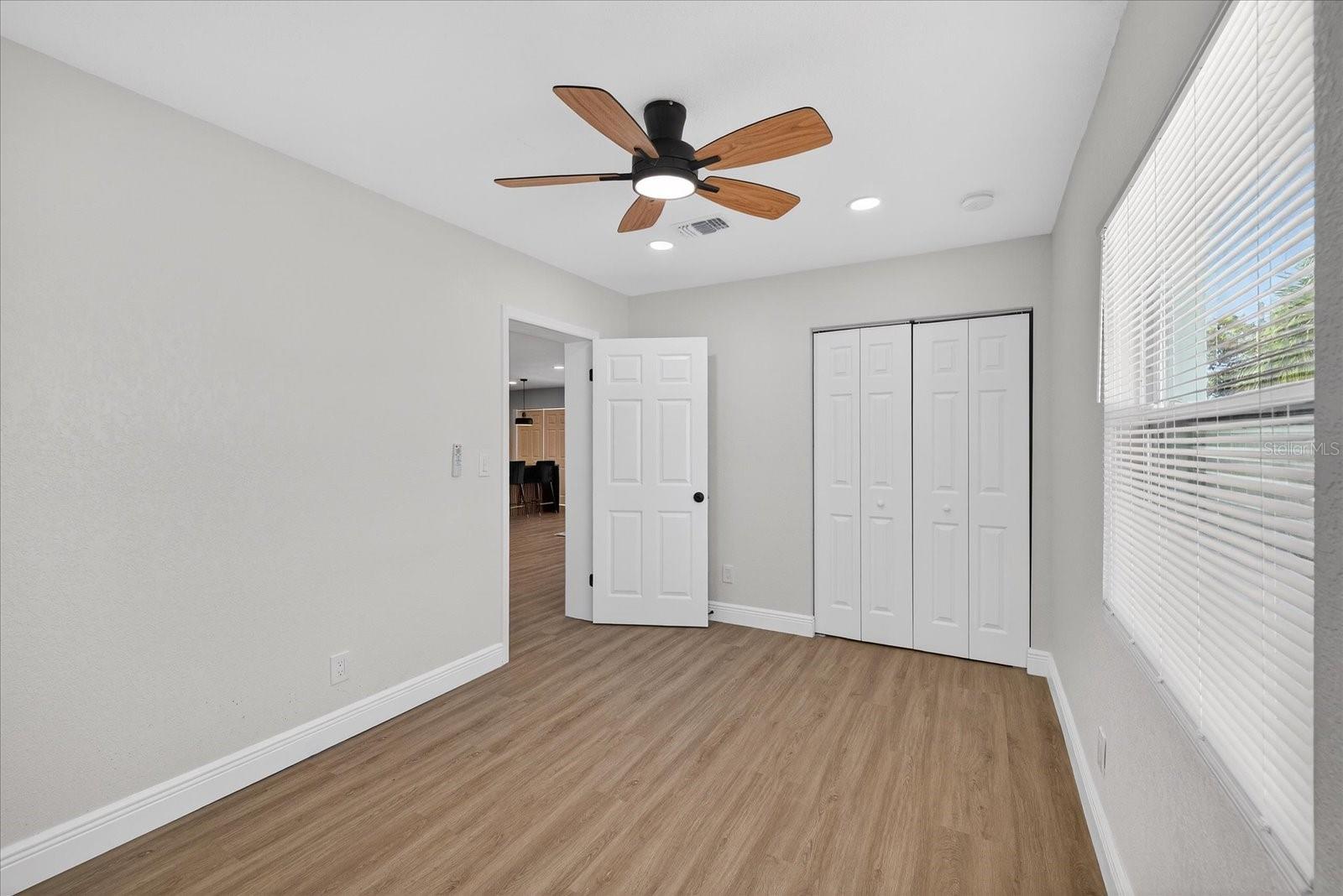 Image 30 of 69 For 10709 Dowry Avenue