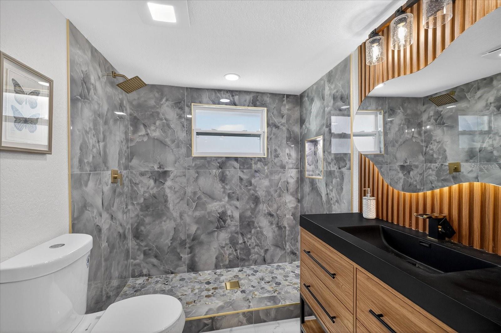 Image 34 of 69 For 10709 Dowry Avenue