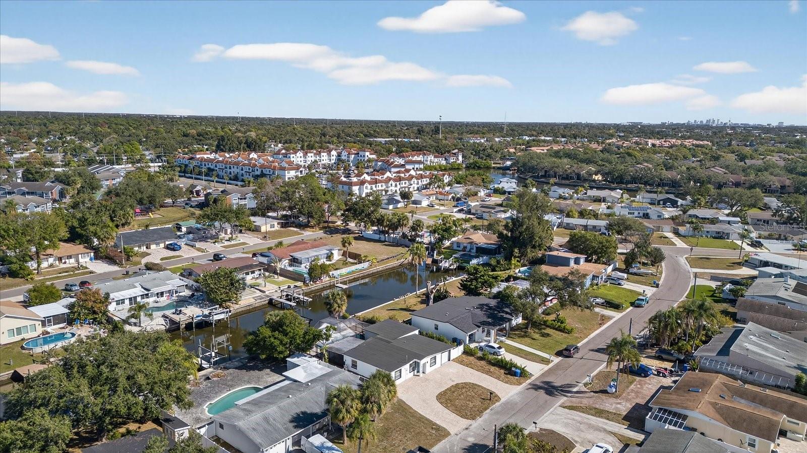 Image 61 of 69 For 10709 Dowry Avenue