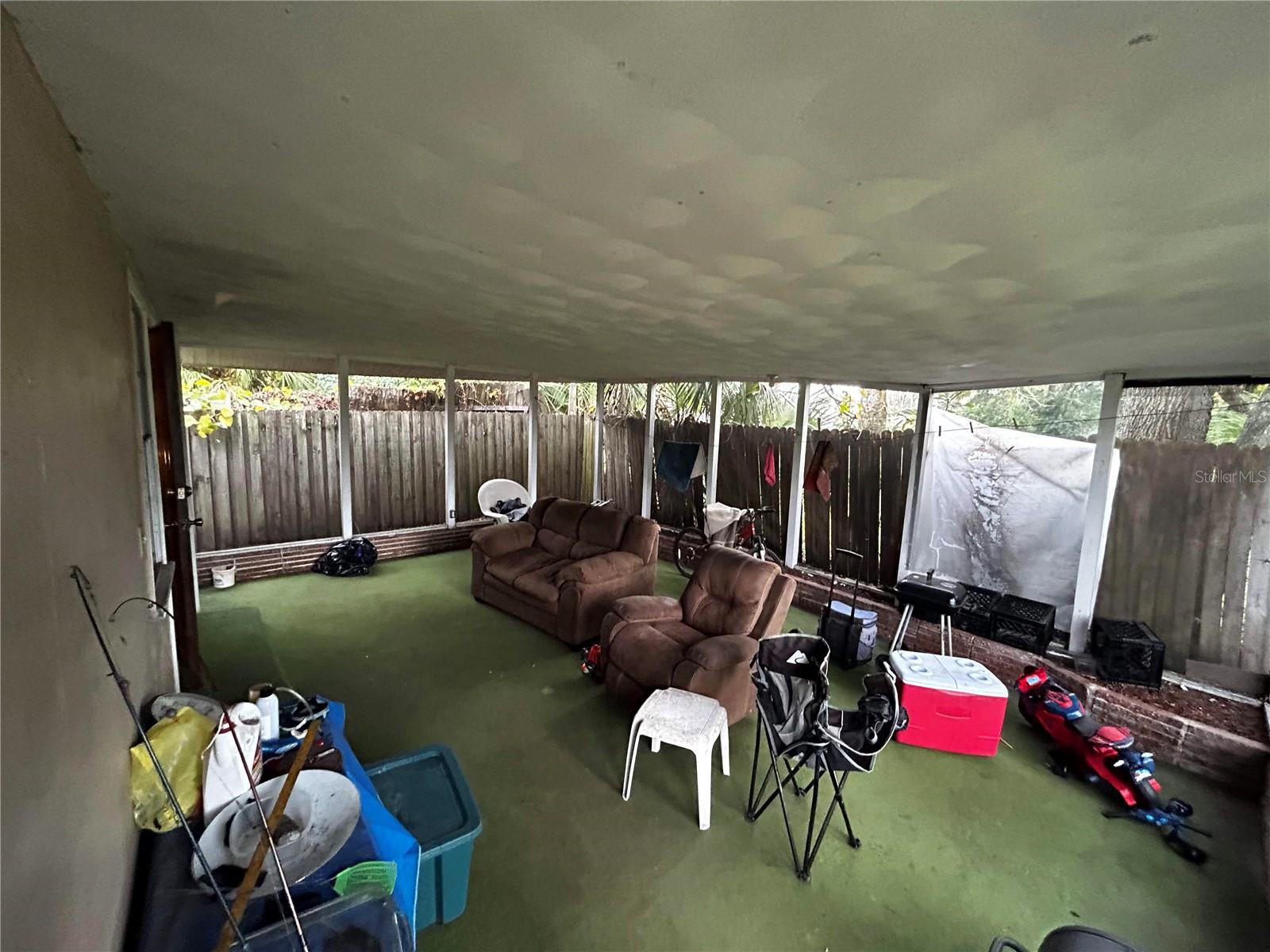 Image 33 of 54 For 415 Model Street