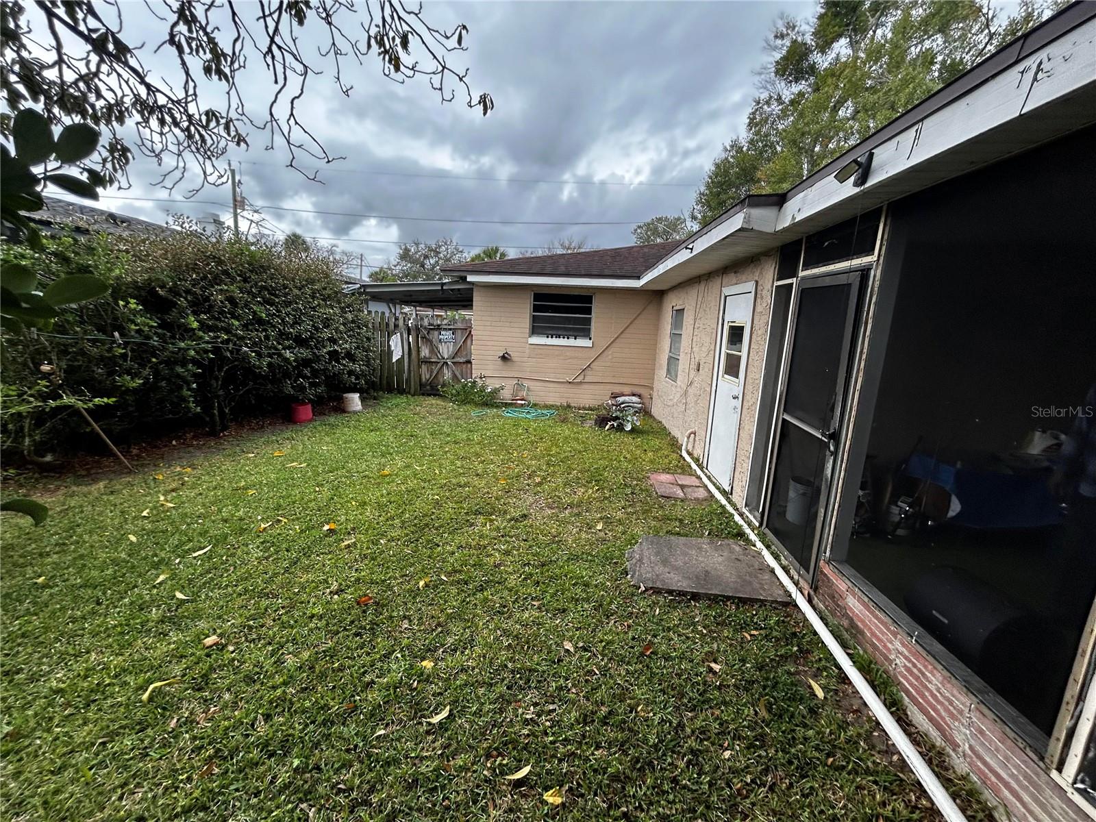 Image 36 of 54 For 415 Model Street