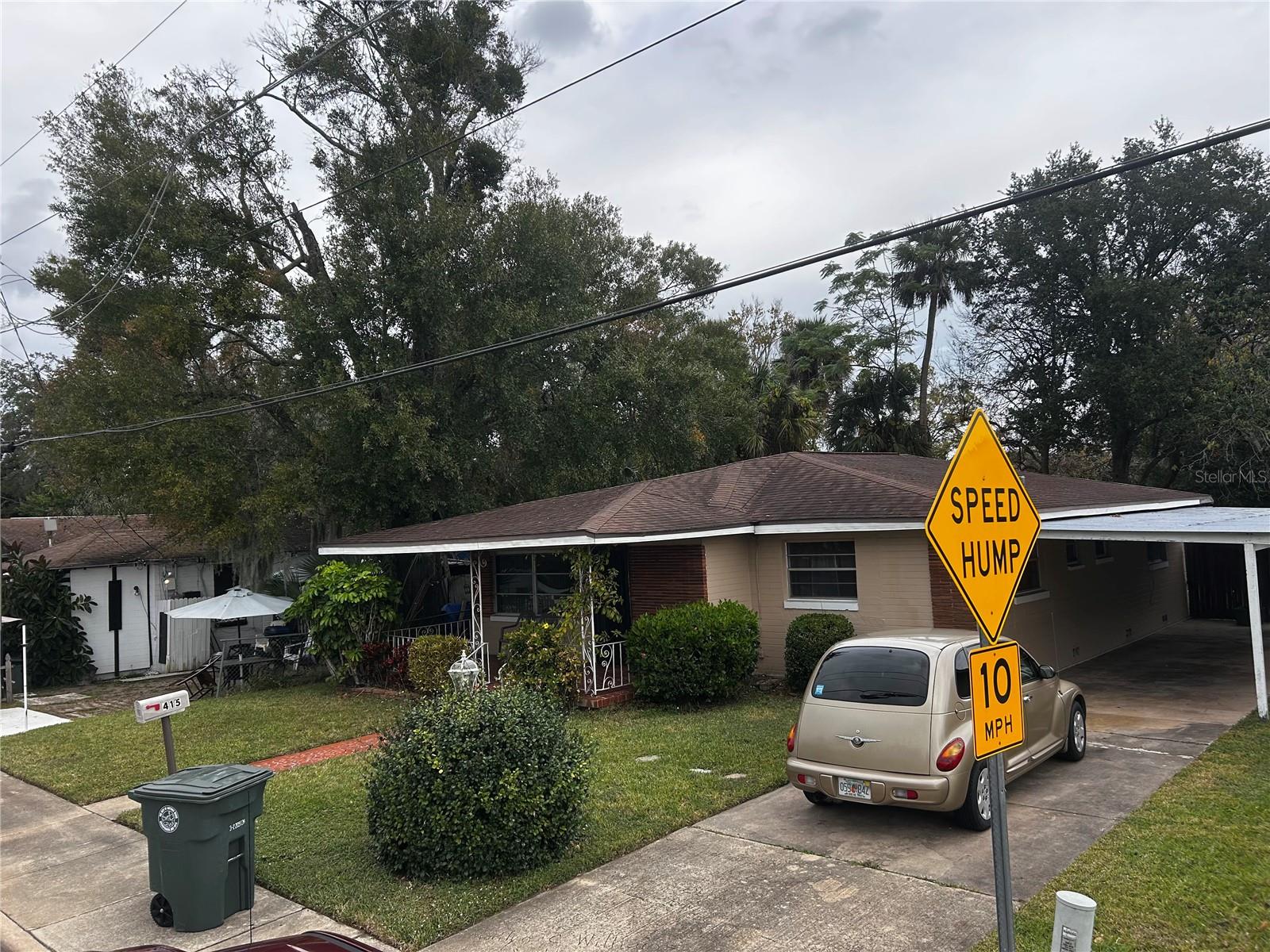 Image 52 of 54 For 415 Model Street