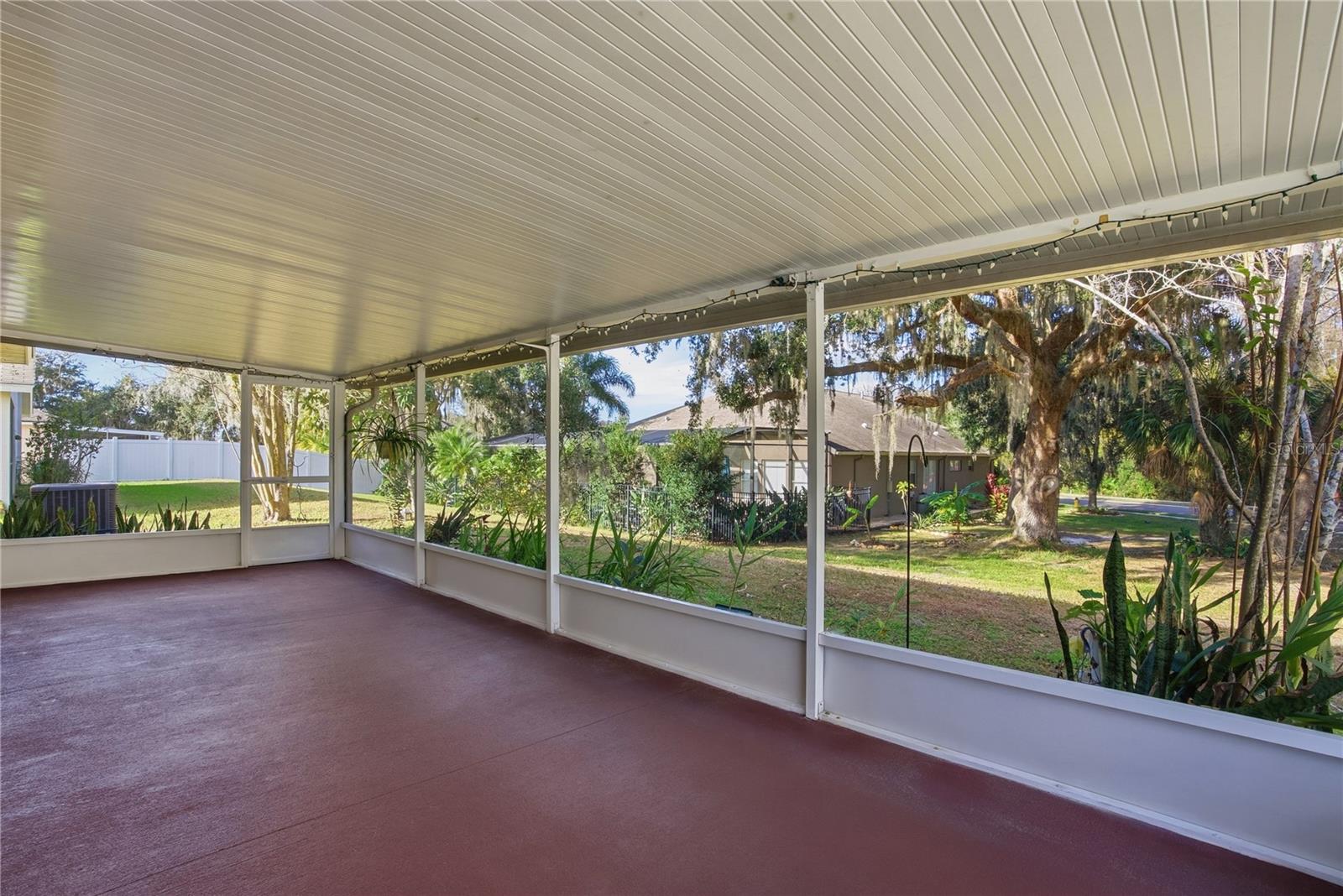 Image 22 of 23 For 30525 Lanesborough Circle