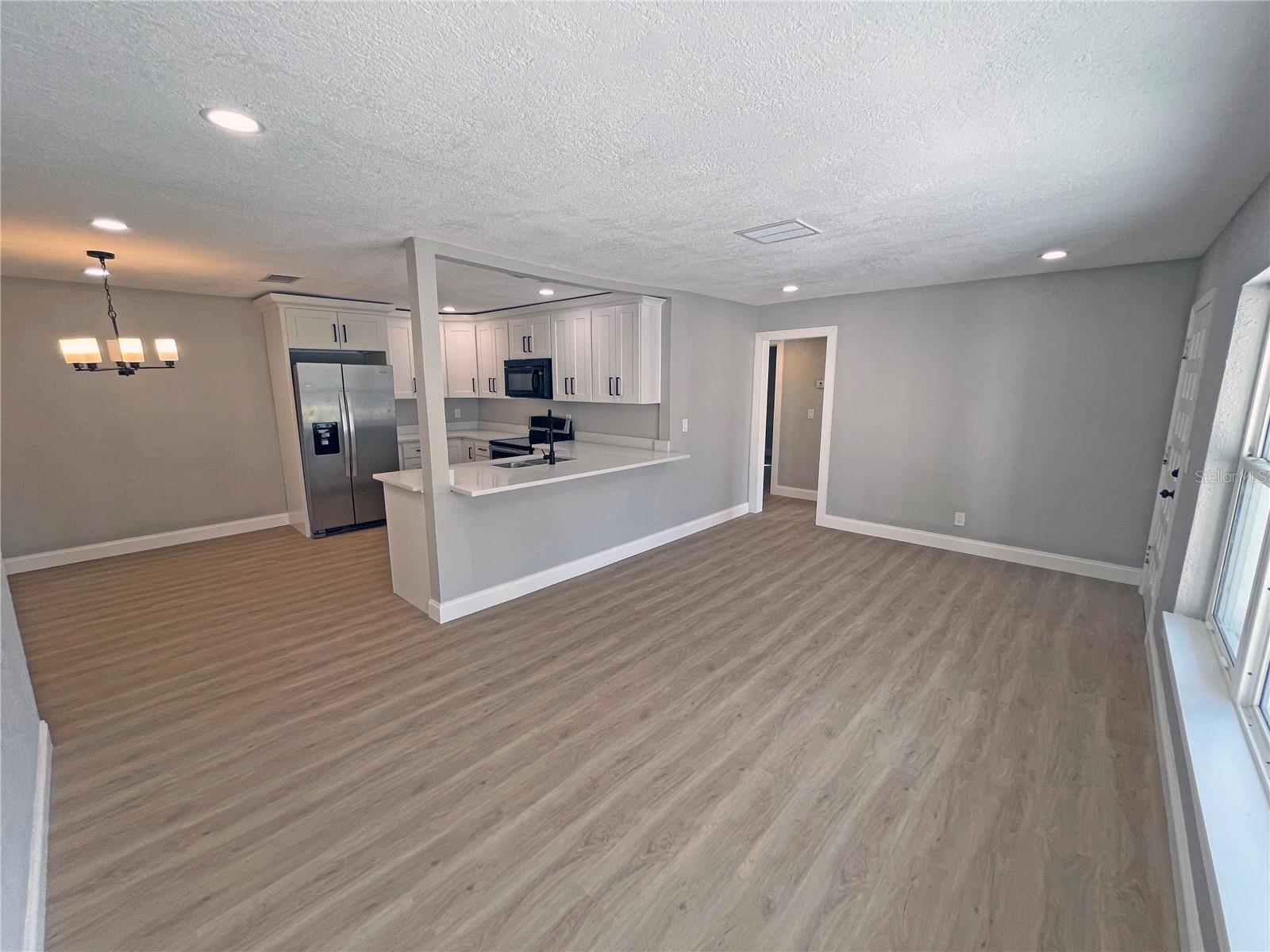 Image 8 of 13 For 4326 Clark Avenue