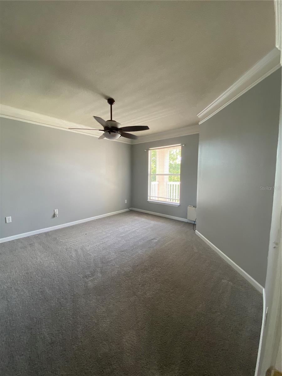 Image 12 of 34 For 10504 Villa View Cir