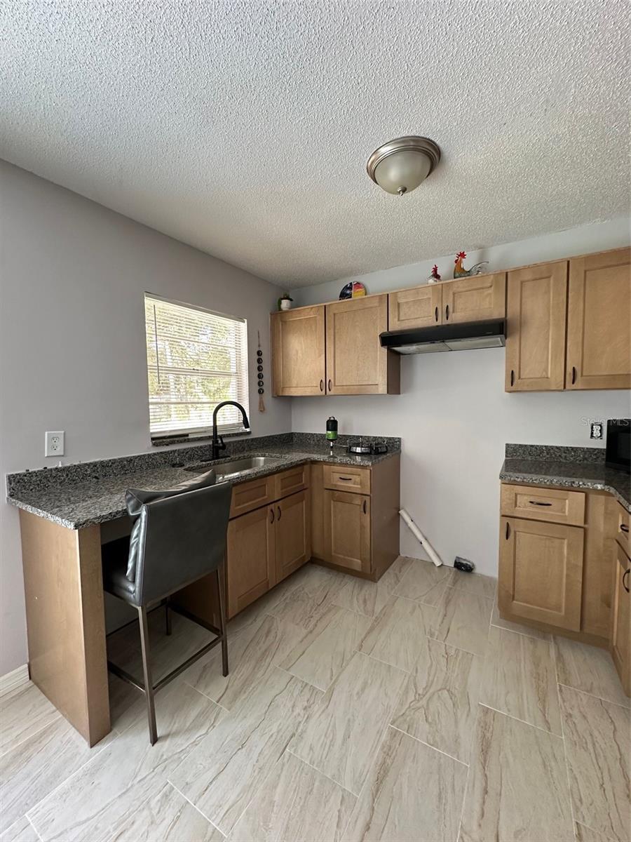 Listing photo id 10 for 3440 Olive Avenue