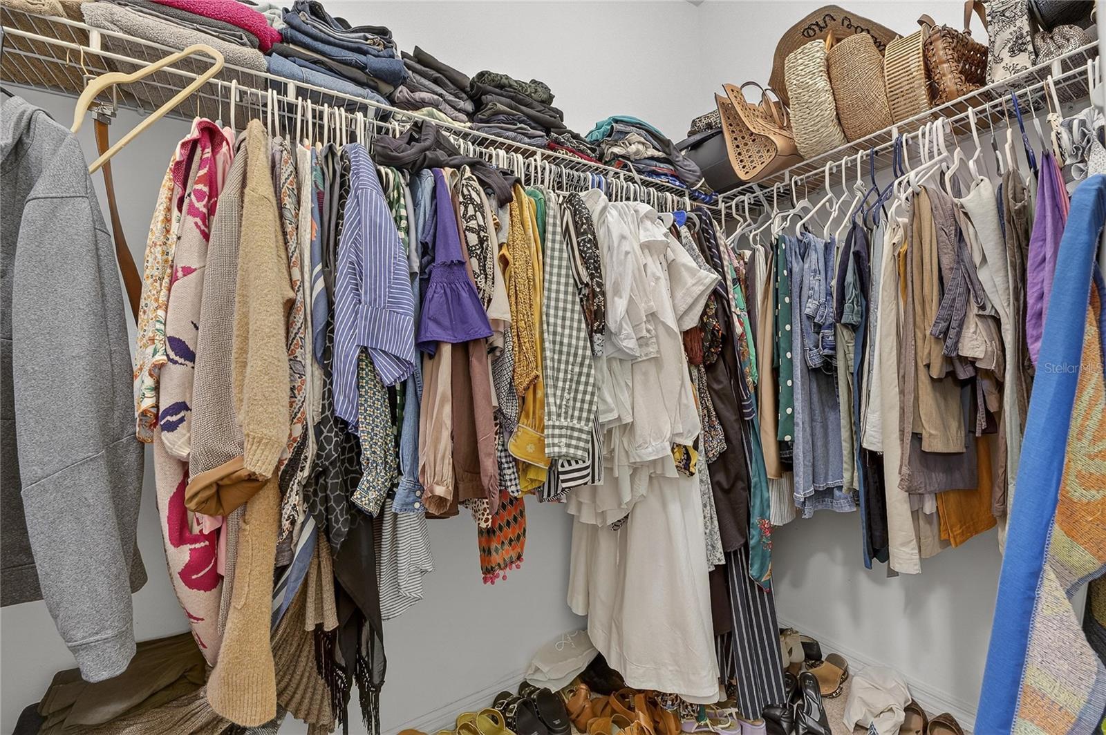 Listing photo id 12 for 20041 Satin Leaf Avenue